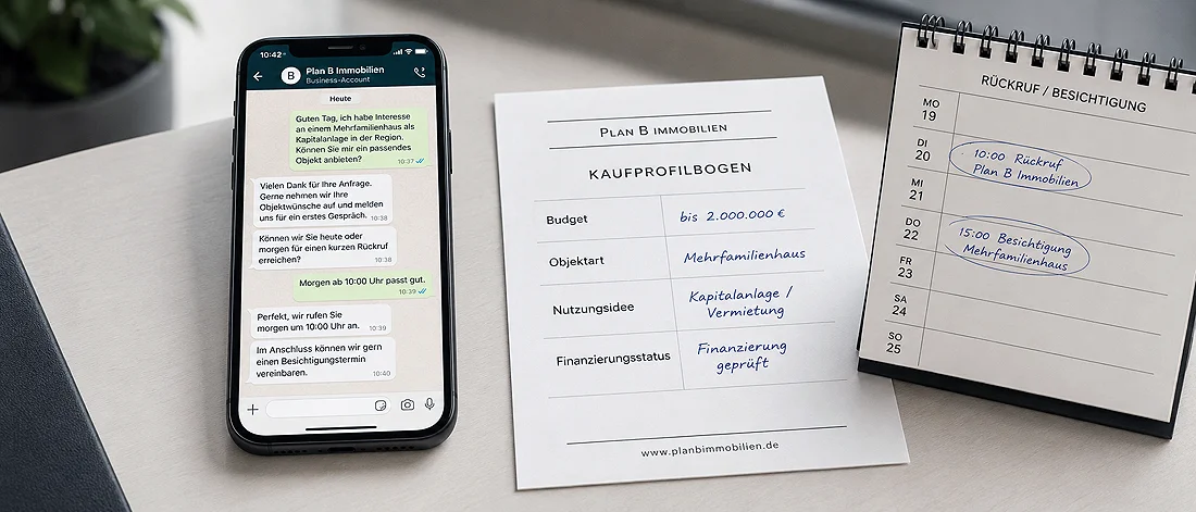 Platzhalterbild: Smartphone mit Chat, Vorsorgefragebogen und Terminnotiz.